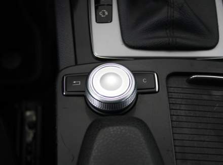 Mercedes-Benz - C-class