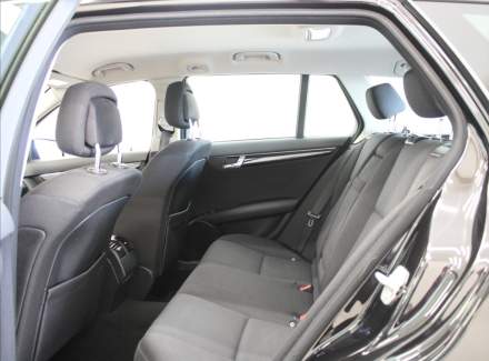 Mercedes-Benz - C-class