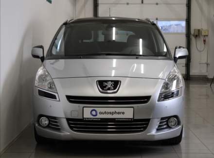 Peugeot - 5008