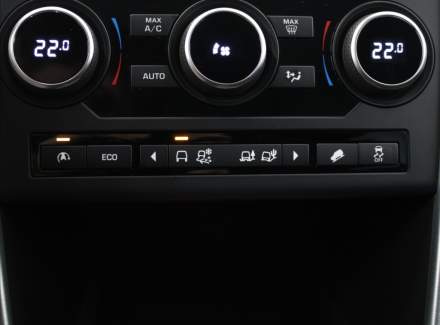 Land Rover - Discovery Sport