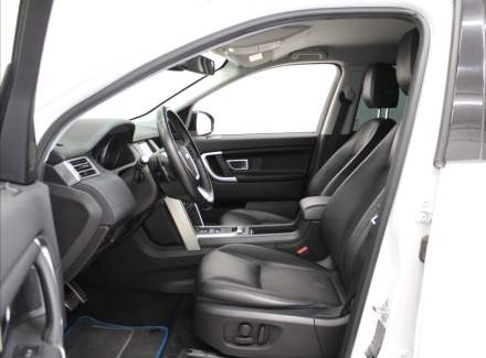 Land Rover - Discovery Sport