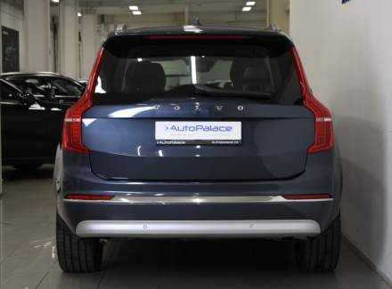 Volvo - XC90