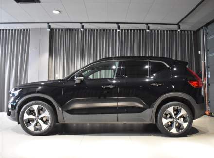Volvo - XC40