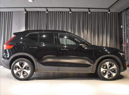 Volvo - XC40