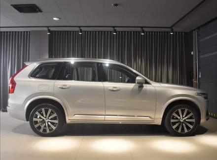 Volvo - XC90
