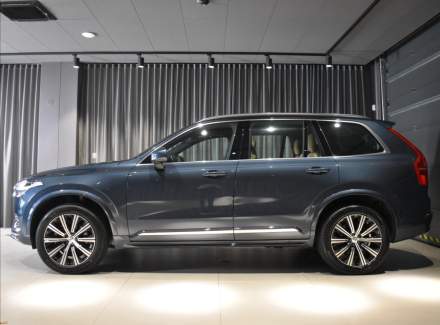 Volvo - XC90
