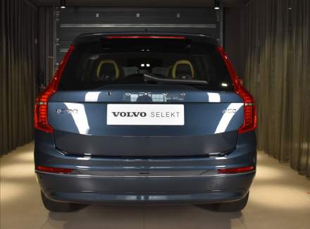 Volvo - XC90