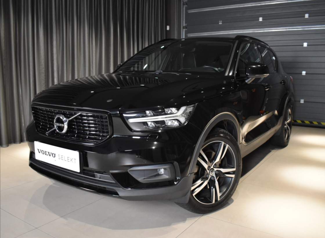 Volvo - XC40