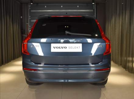 Volvo - XC90