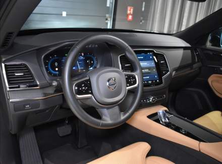 Volvo - XC90