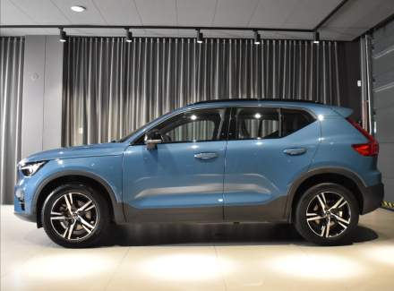 Volvo - XC40