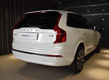 Volvo - XC90