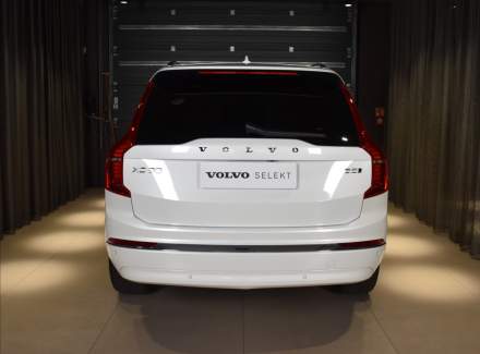 Volvo - XC90