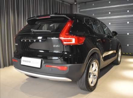 Volvo - XC40