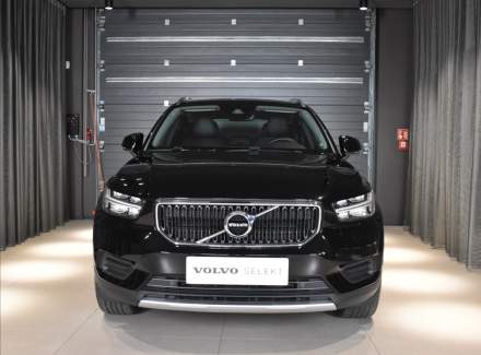 Volvo - XC40