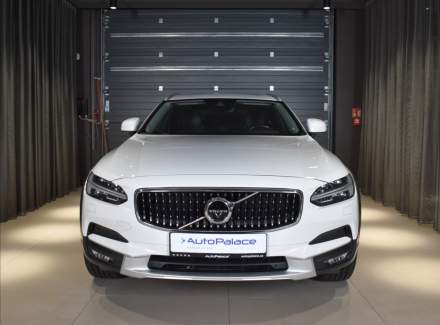 Volvo - V90