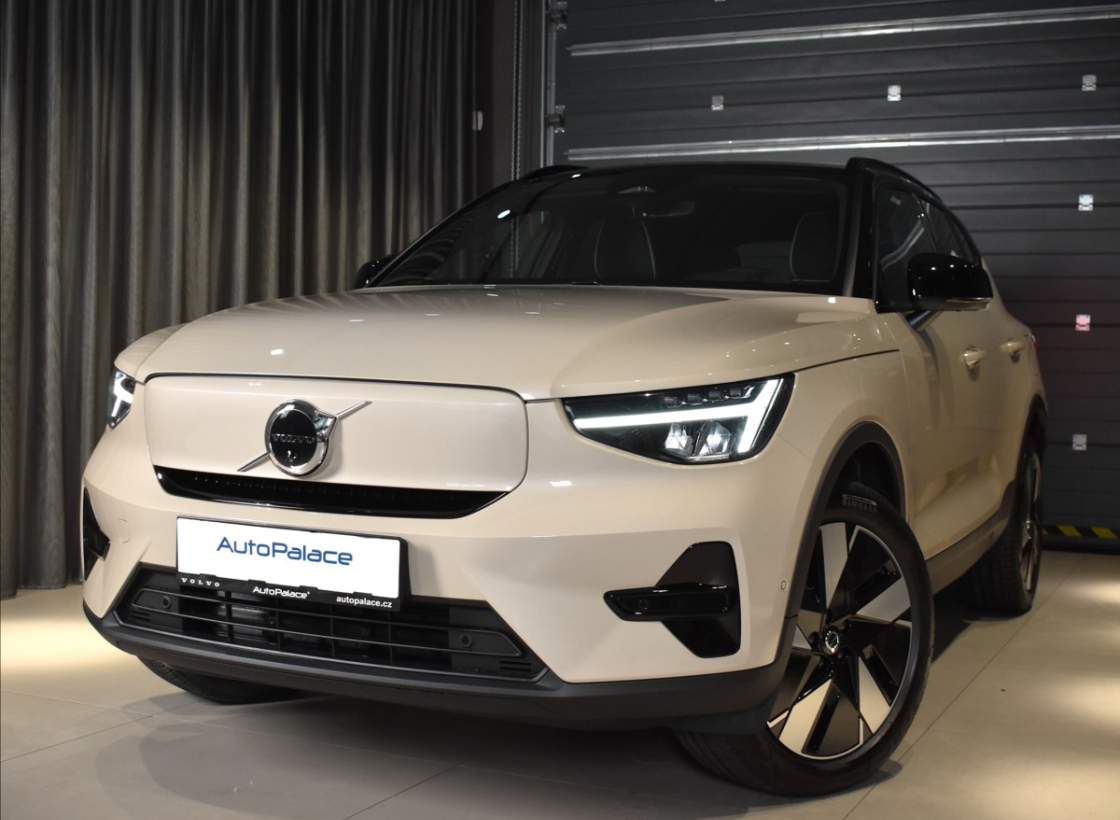 Volvo - EX40