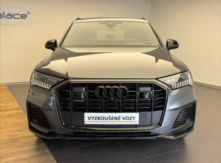 Audi - Q7