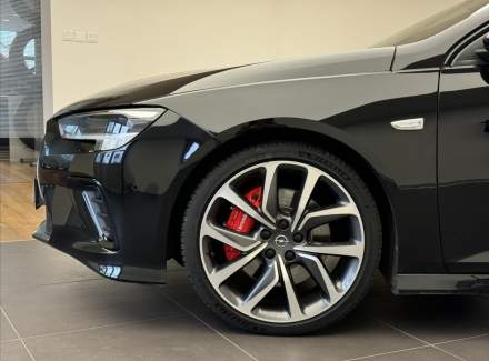 Opel - Insignia