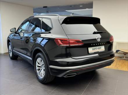 Volkswagen - Touareg