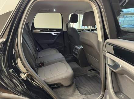 Volkswagen - Touareg