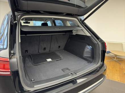 Volkswagen - Touareg