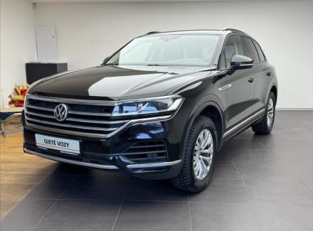 Volkswagen - Touareg