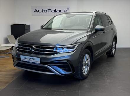 Volkswagen - Tiguan