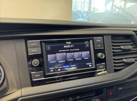 Volkswagen - Caravelle