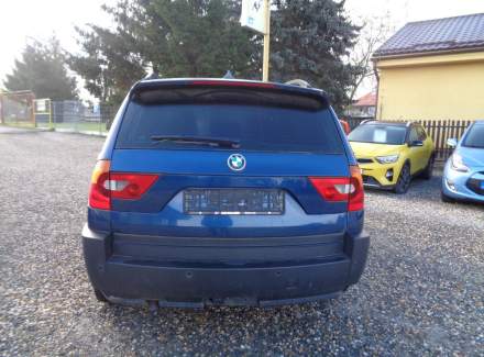 BMW - X3