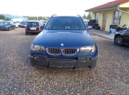 BMW - X3