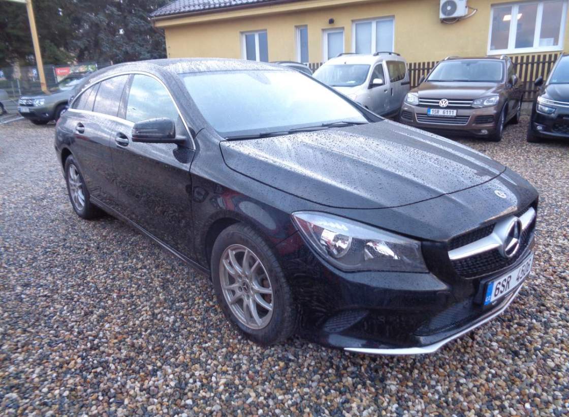 Mercedes-Benz - CLA