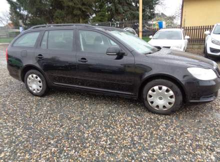 Škoda - Octavia