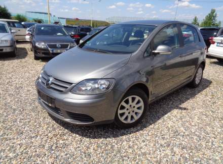 Volkswagen - Golf