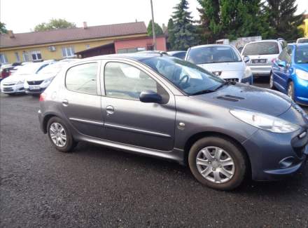 Peugeot - 206