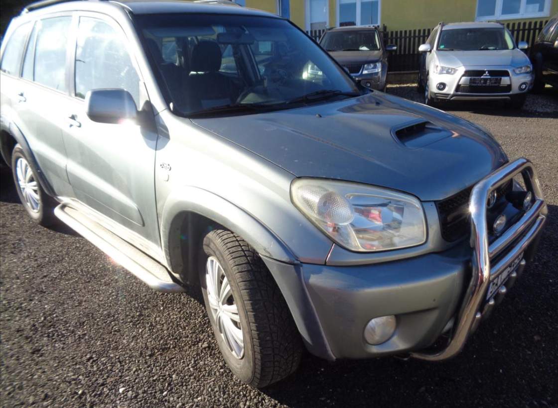 Toyota - RAV 4
