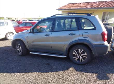 Toyota - RAV 4