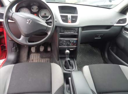 Peugeot - 207