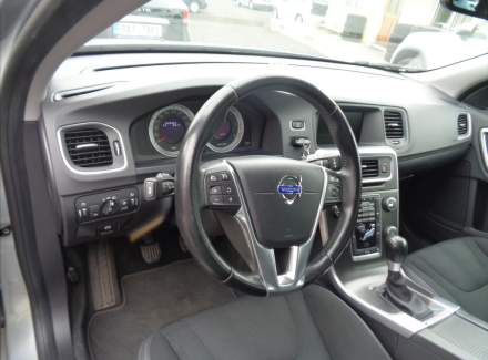 Volvo - V60