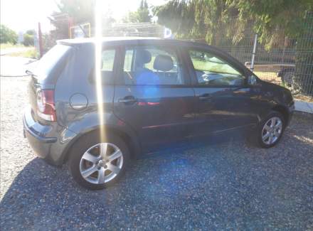 Volkswagen - Polo