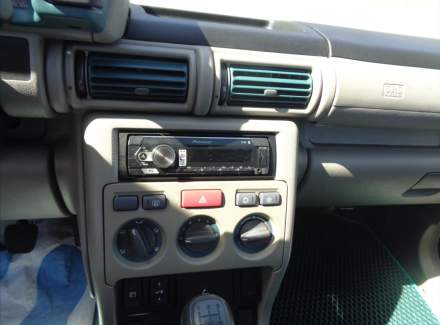 Land Rover - Freelander