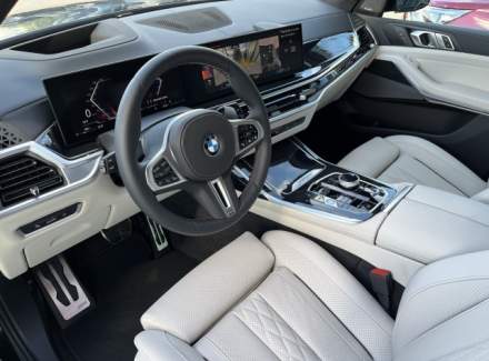 BMW - X7
