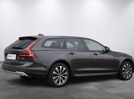 Volvo - V90