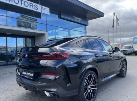 BMW - X6