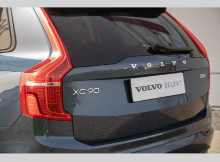 Volvo - XC90