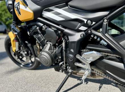 Triumph - Trident 660