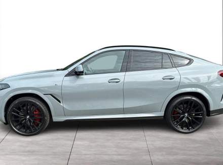 BMW - X6