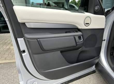 Land Rover - Discovery