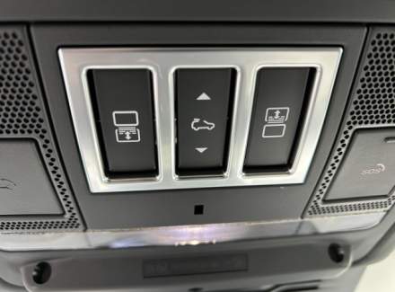 Land Rover - Discovery