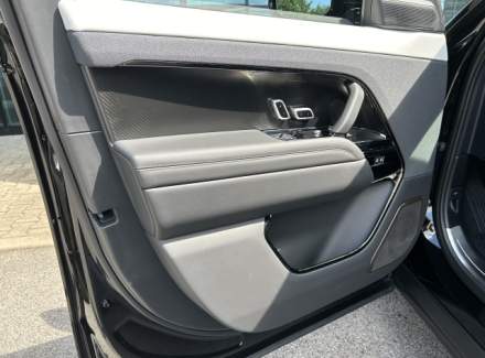 Land Rover - Range Rover Sport